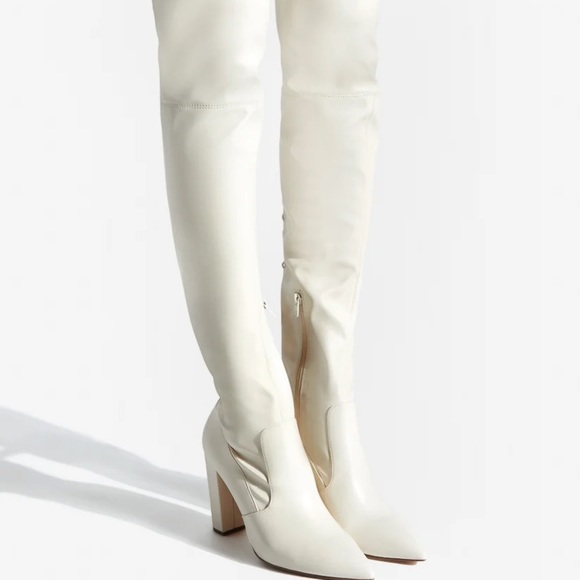 White heel lace back boots - Picture 3 of 6